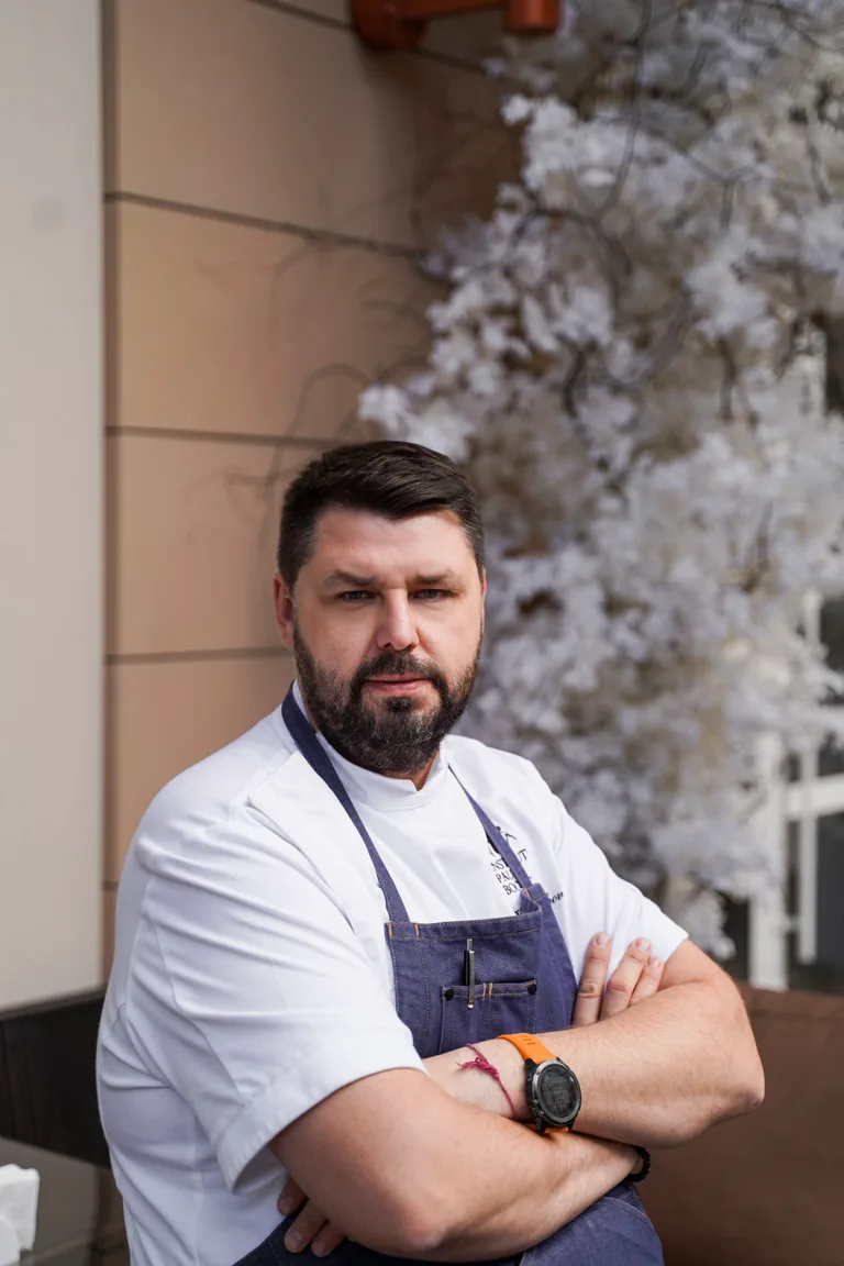 Александр Ежов