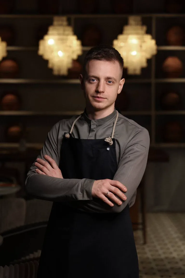 Александр Шаповалов