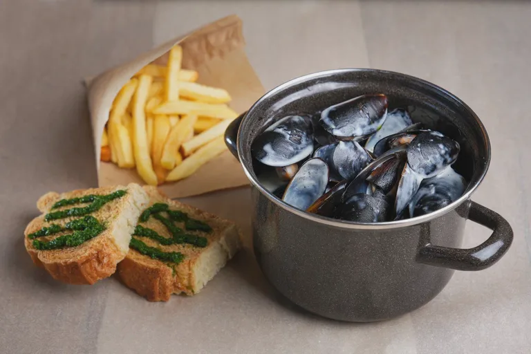 Mussel House