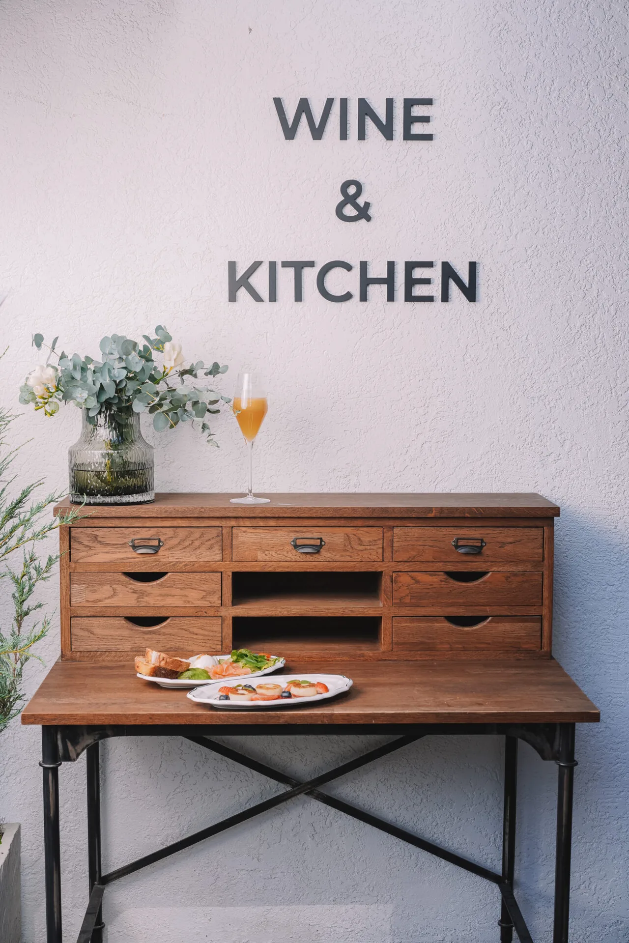 MORECA Seafood & Wine rest