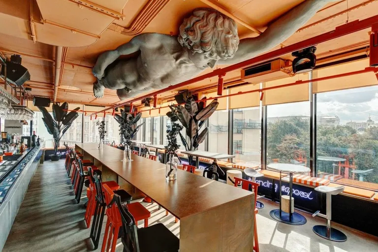 APR.L BAR