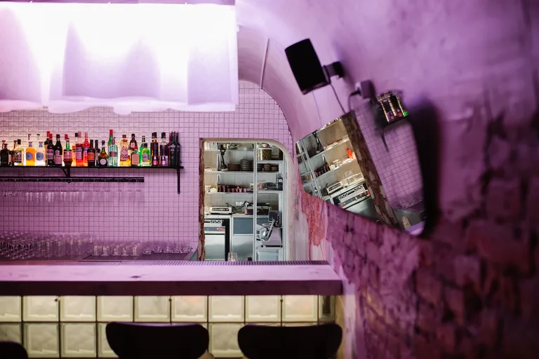 Ola bar