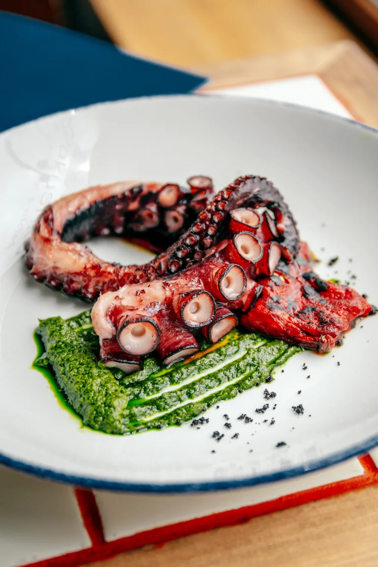 Rakushka seafood bar&kitchen