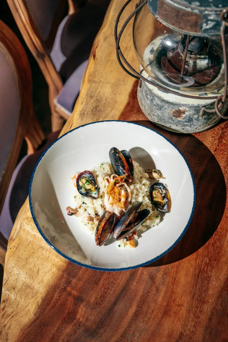 Rakushka seafood bar&kitchen