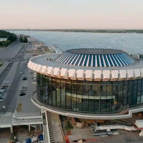 Река