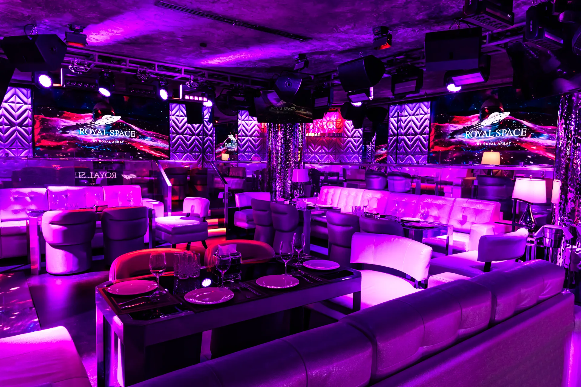 Royal Space by Royal Arbat