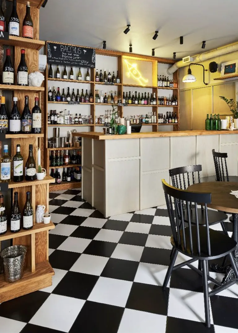 Bacchus bar&shop