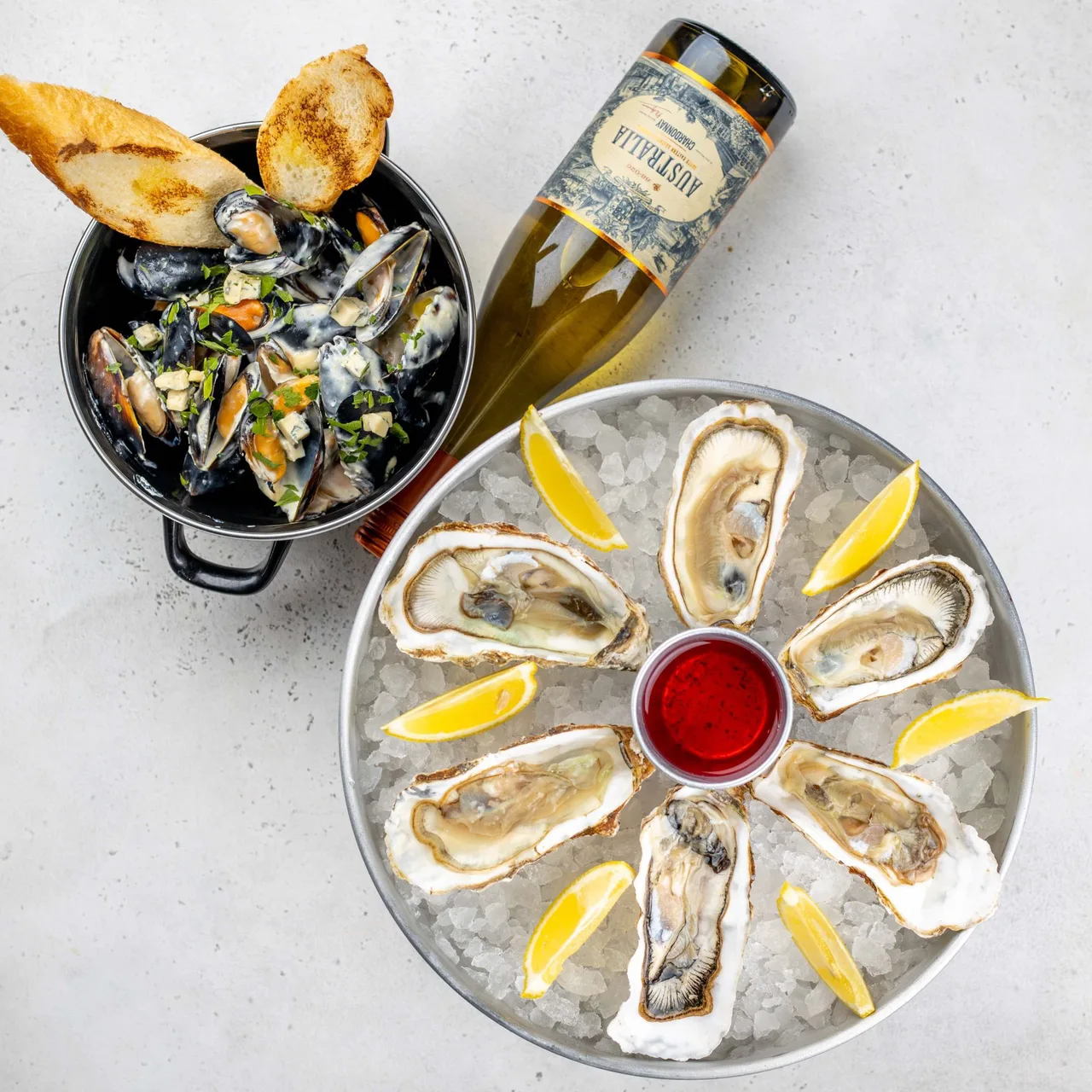 Seafood & bar Морская