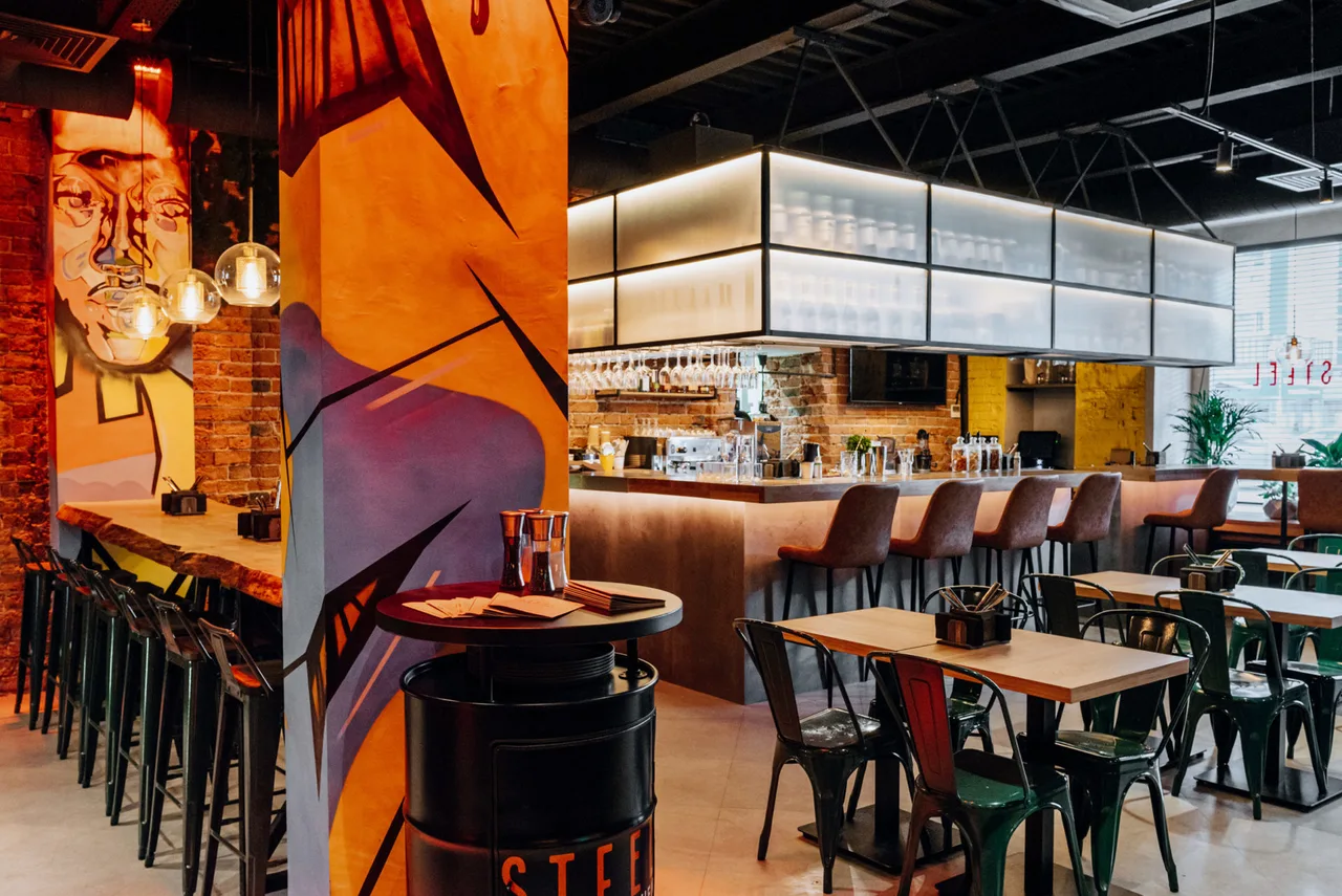 Steel bar&kitchen