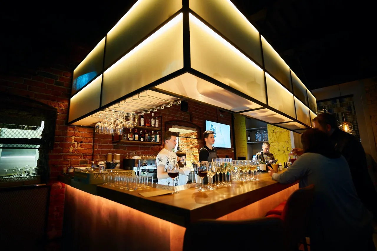 Steel bar&kitchen