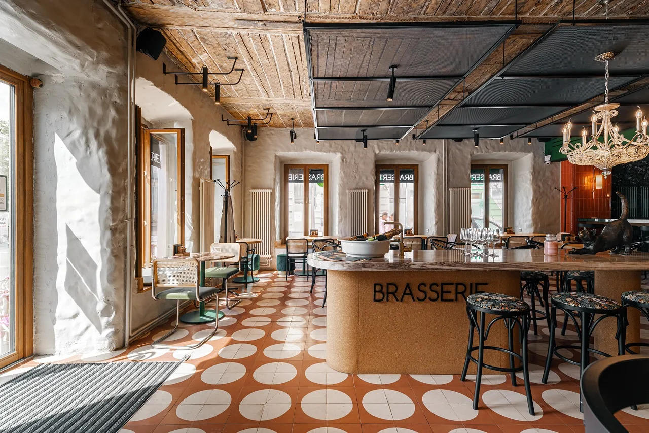 Zoe Brasserie