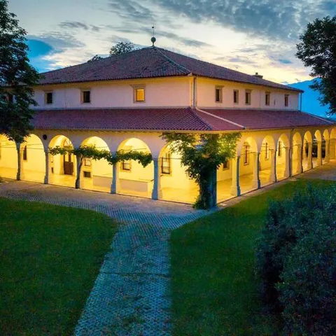 Lojzet 餐厅