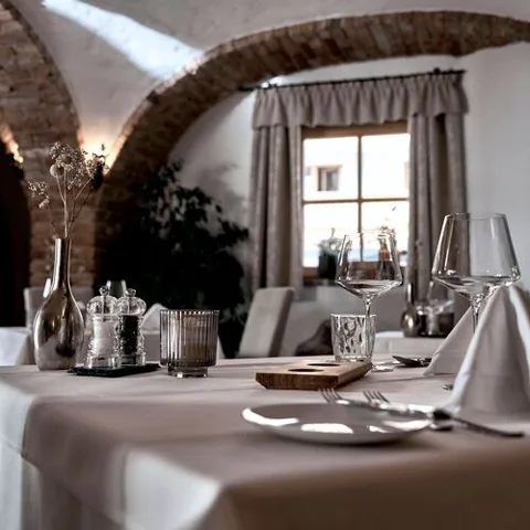 RAR Fine Dining