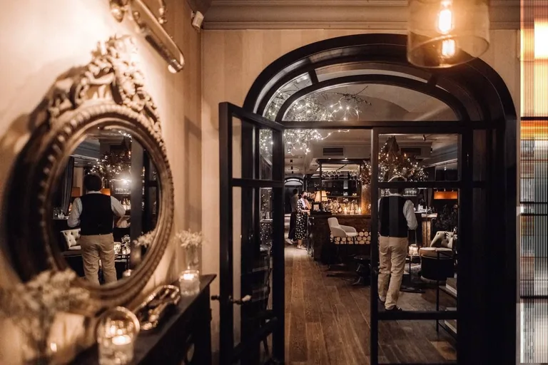 Bistrot de Luxe Home