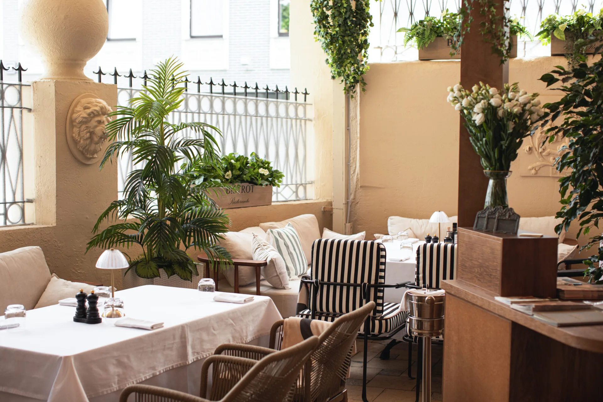 BISTROT