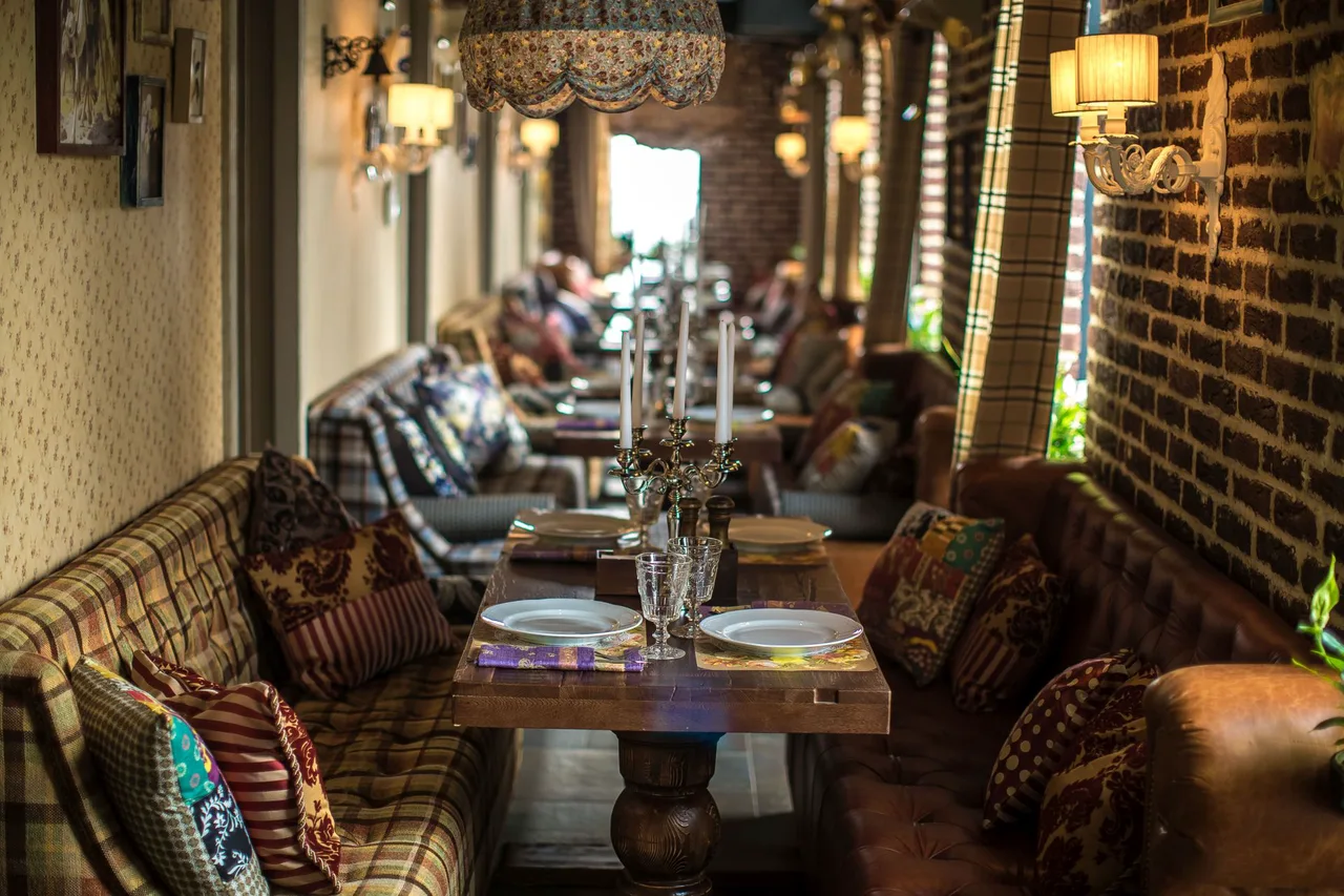 Taj Gastro