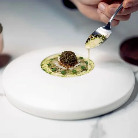 Restaurant Naides.