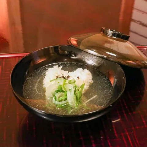 Jingumae Higuchi.