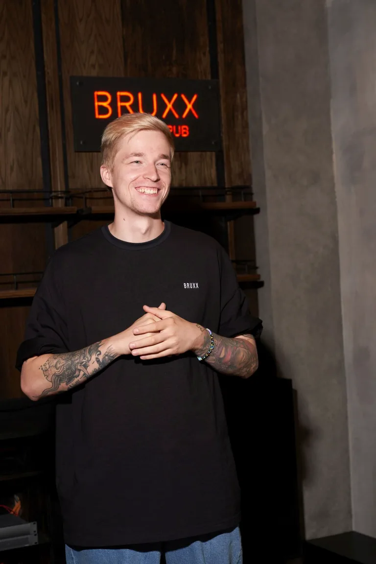 BRUXX