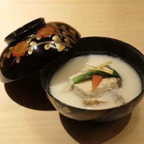 Zeshin.
