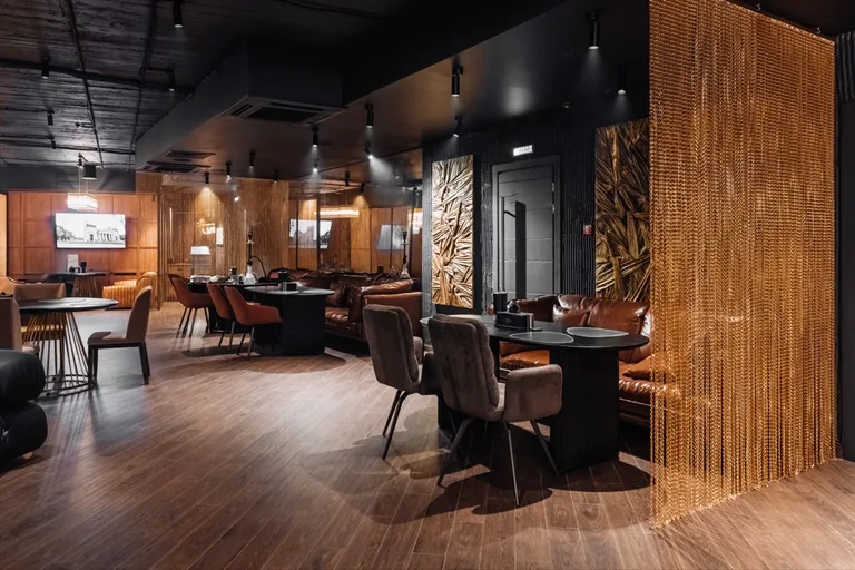 Bullwar Lounge