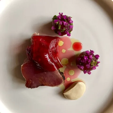 MANOIR