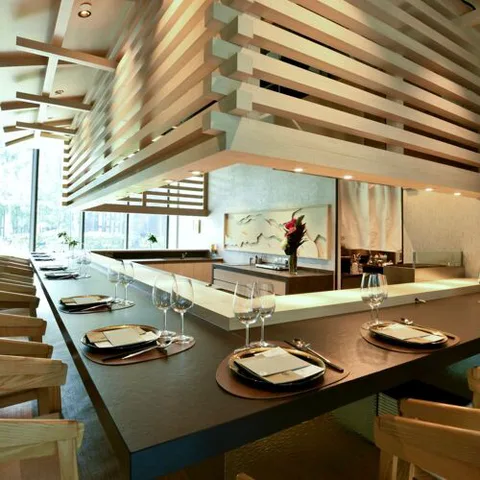 Omakase chez Stevens.