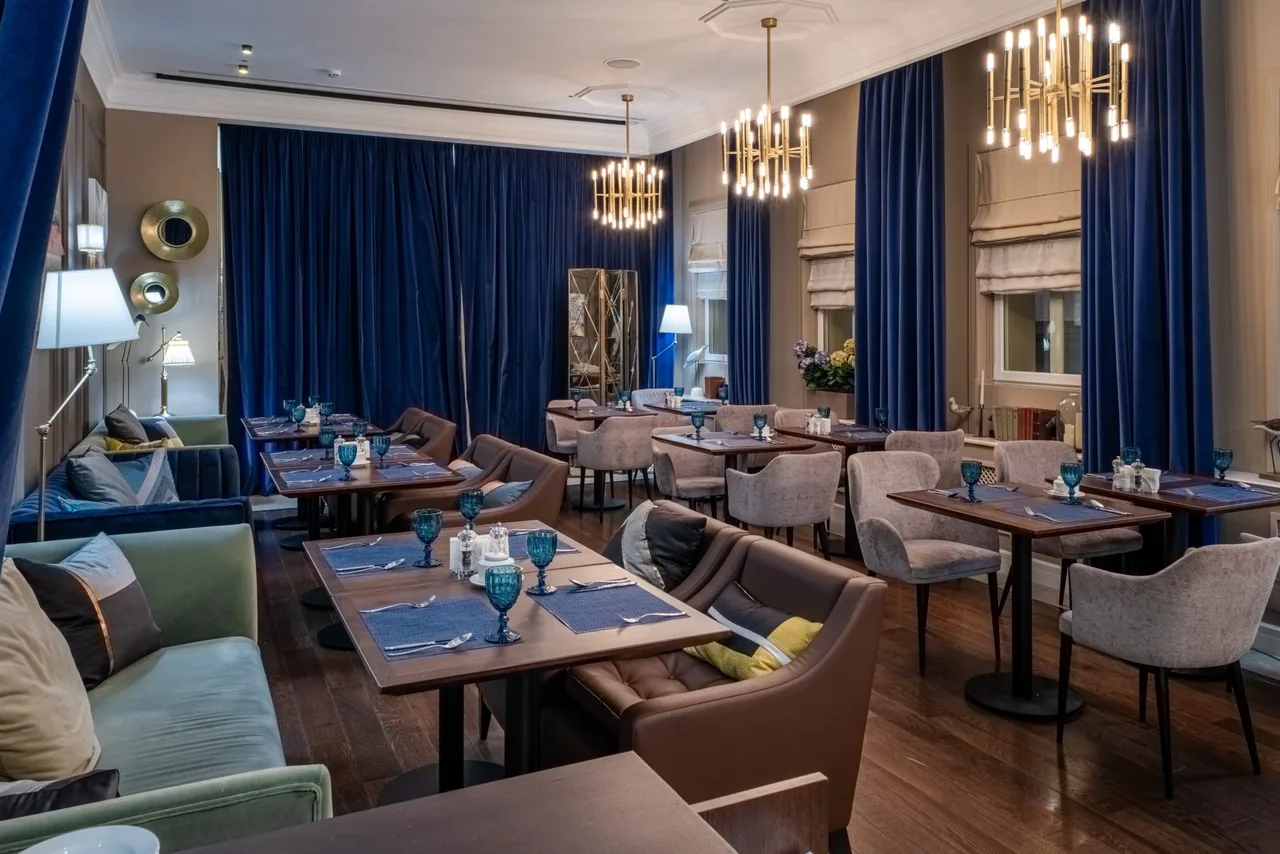 Chekhoff Cafe & Bar
