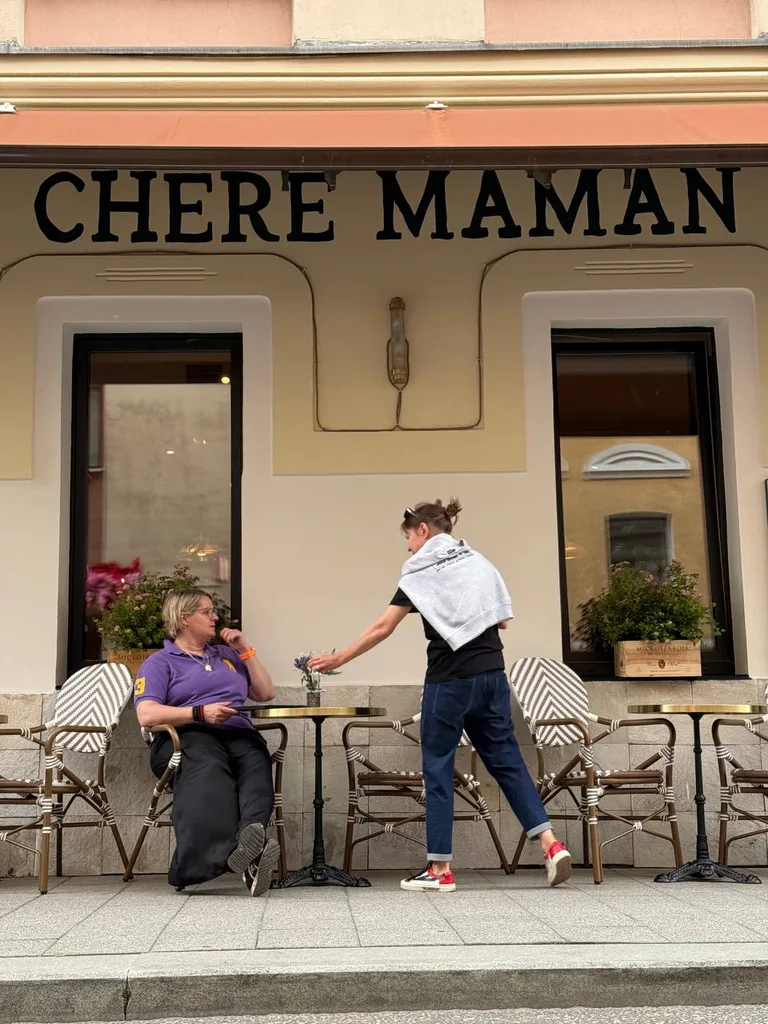 Chère Maman