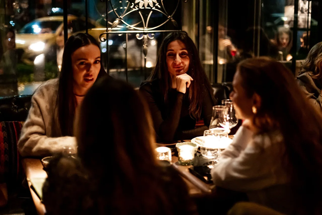 CHOCLO BAR & RESTAURANT