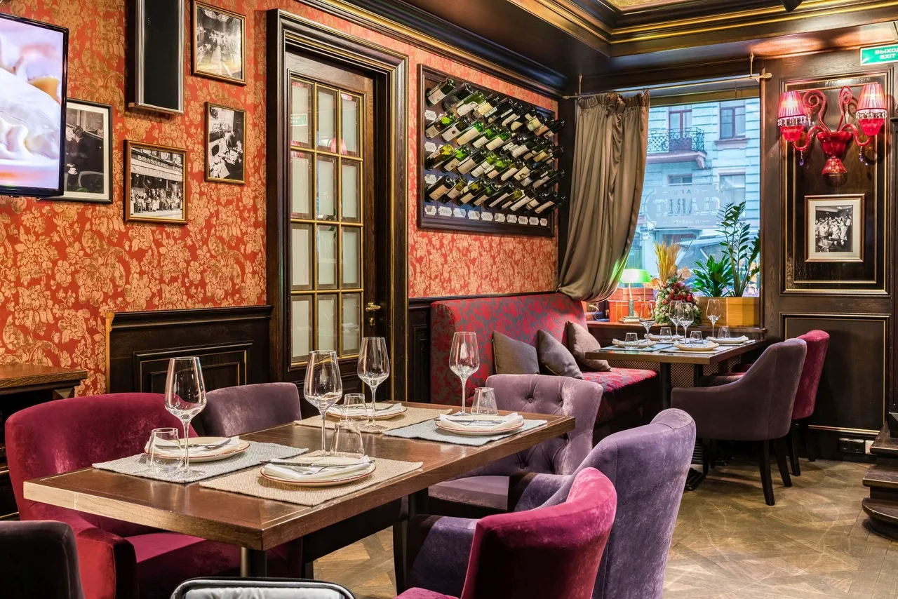 Cafe Claret