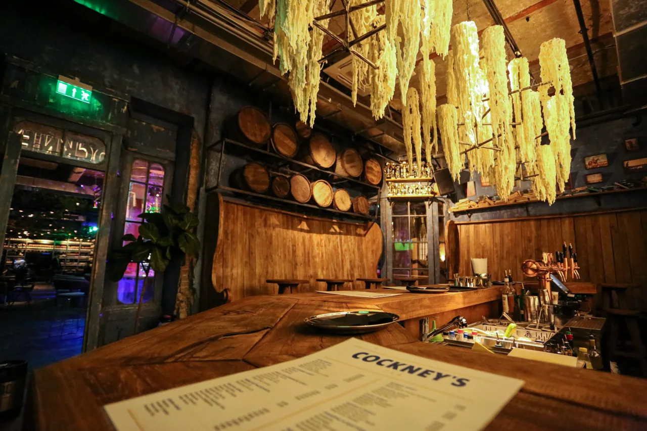 Cockney's Pub