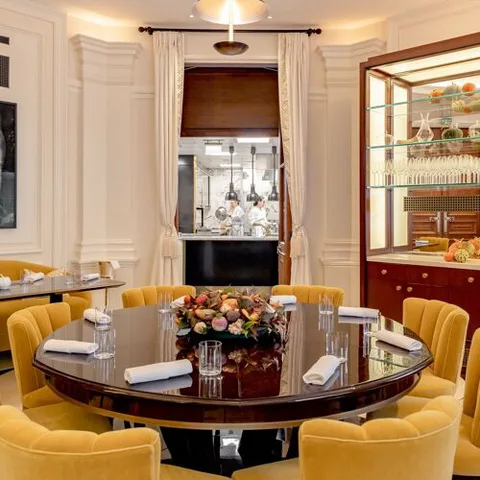 Mauro Colagreco im Restaurant Raffles London im The OWO.
