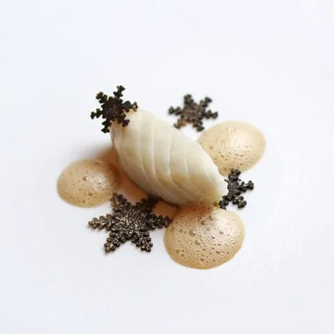 La mesa de Christophe Hay y Loïs Bée.