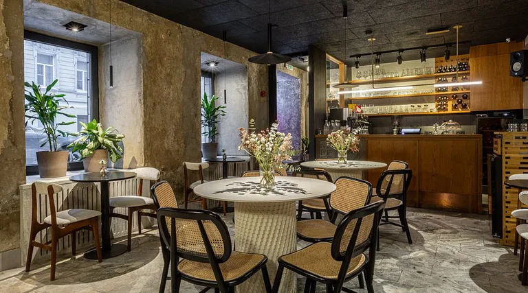 22bistro