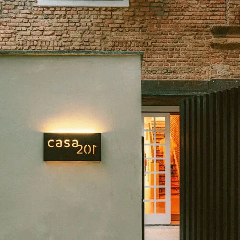Casa 201