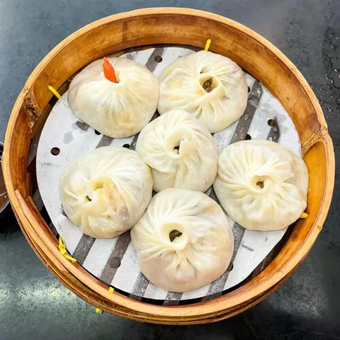 Wu You Xian.