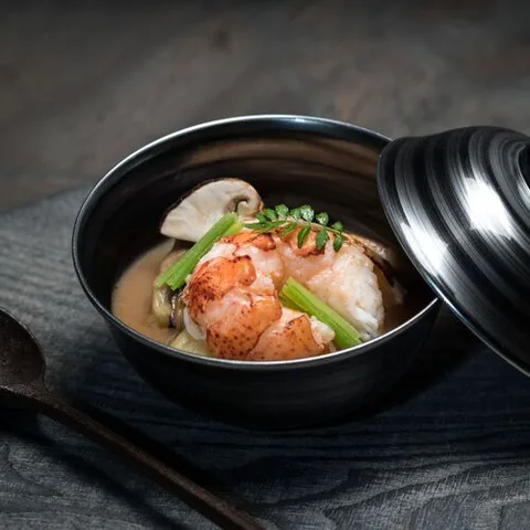 Ryota Kappou Modern – современный ресторан японской кухни.