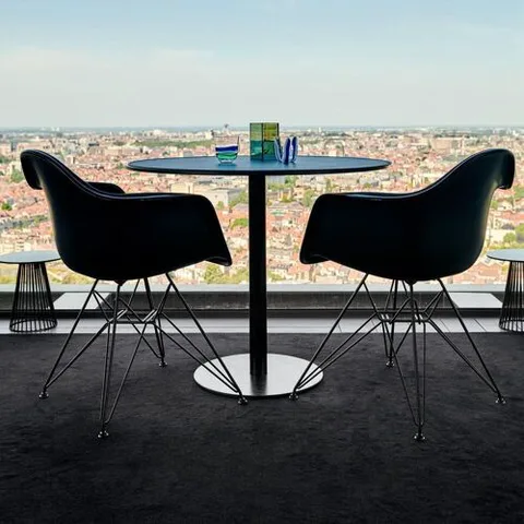 La Villa in the Sky