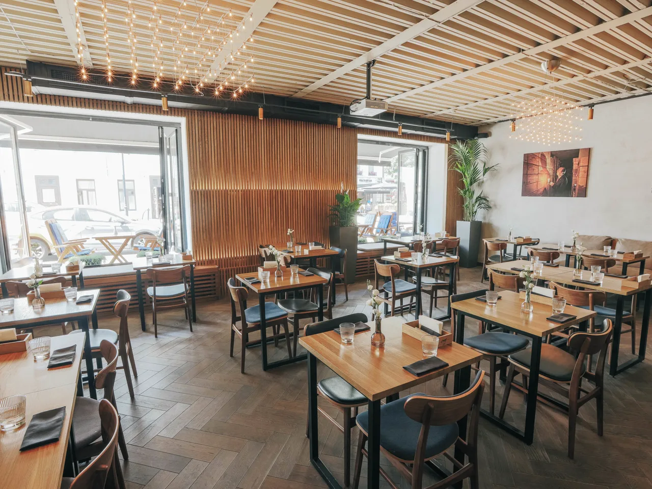 Easy Brix Grill & Wine