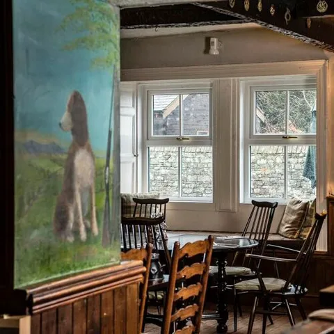 Auberge "Dog and Gun".