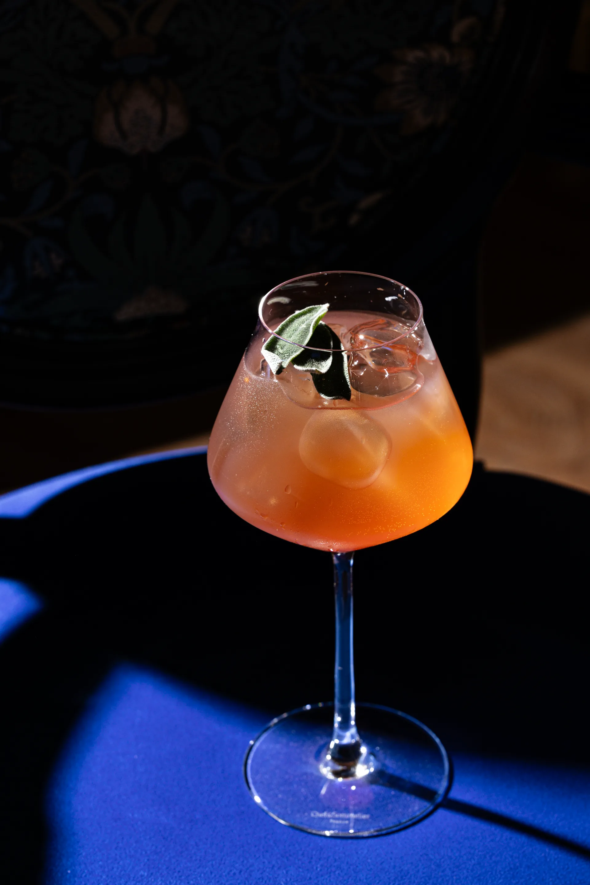 ACADEMIA BAR SHUVALOFF