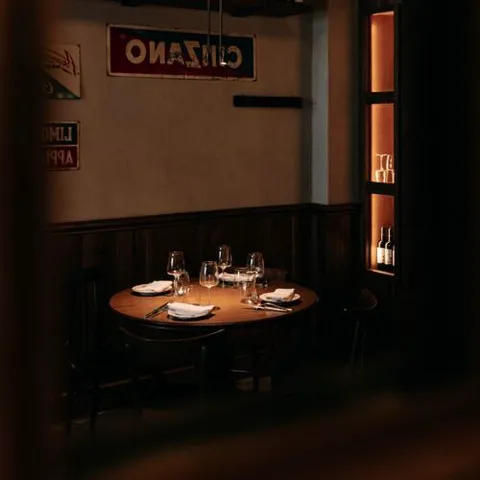 "L'Osteria della Trippa" (Italienisches Restaurant, spezialisiert auf "Trippa", also Kutteln).