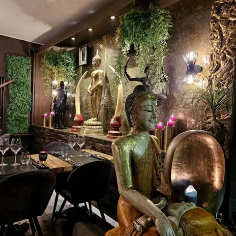 La Maison Thai
(oder: Das thailändische Haus)