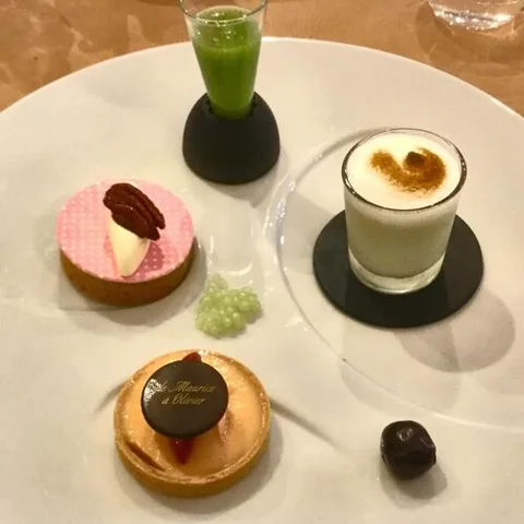 De Maurice à Olivier
