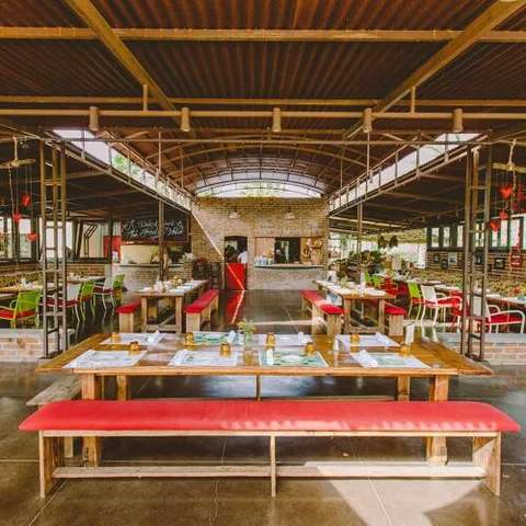 Flora's Field Kitchen