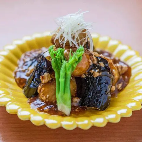 Кухара.