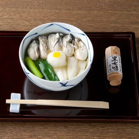 Naniwa Okina.