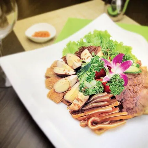 Tien Hsia San Chueh