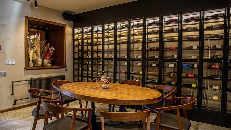 HIJI IZAKAYA-BAR